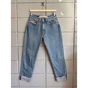 Vintage Diesel Cuffed Light Wash Mom Jeans size 32 See Measurements